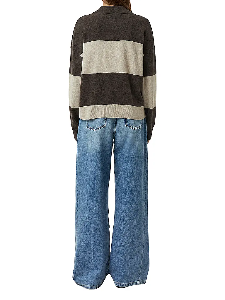COMMA | Pull | 