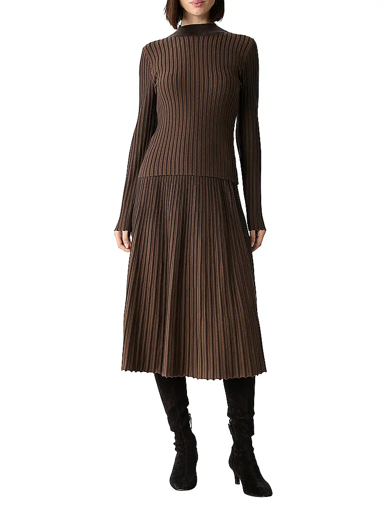 COMMA | Pull | 