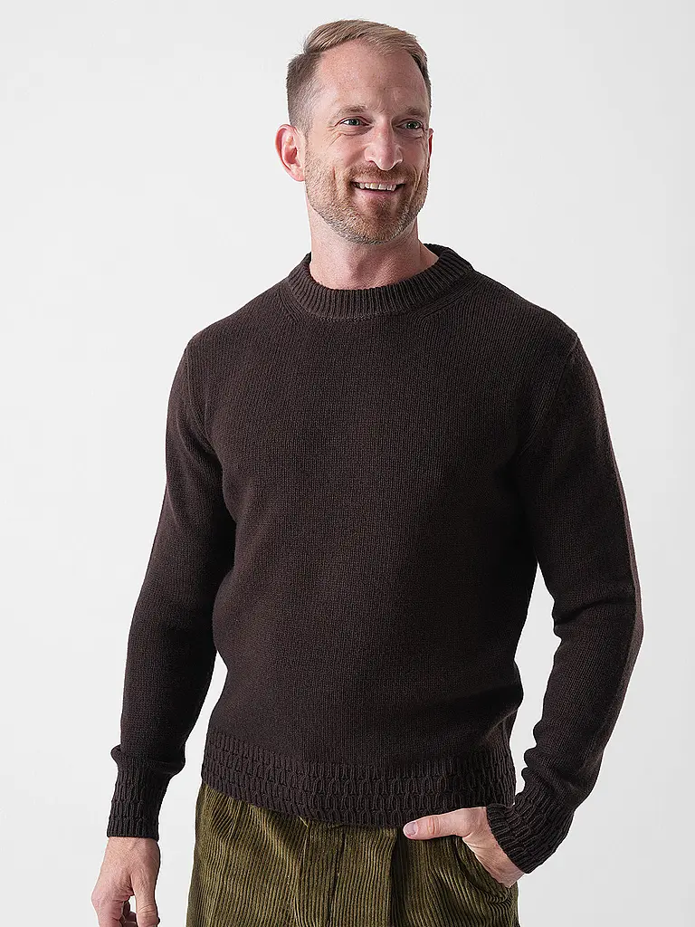 DANIELE FIESOLI | Pull | braun