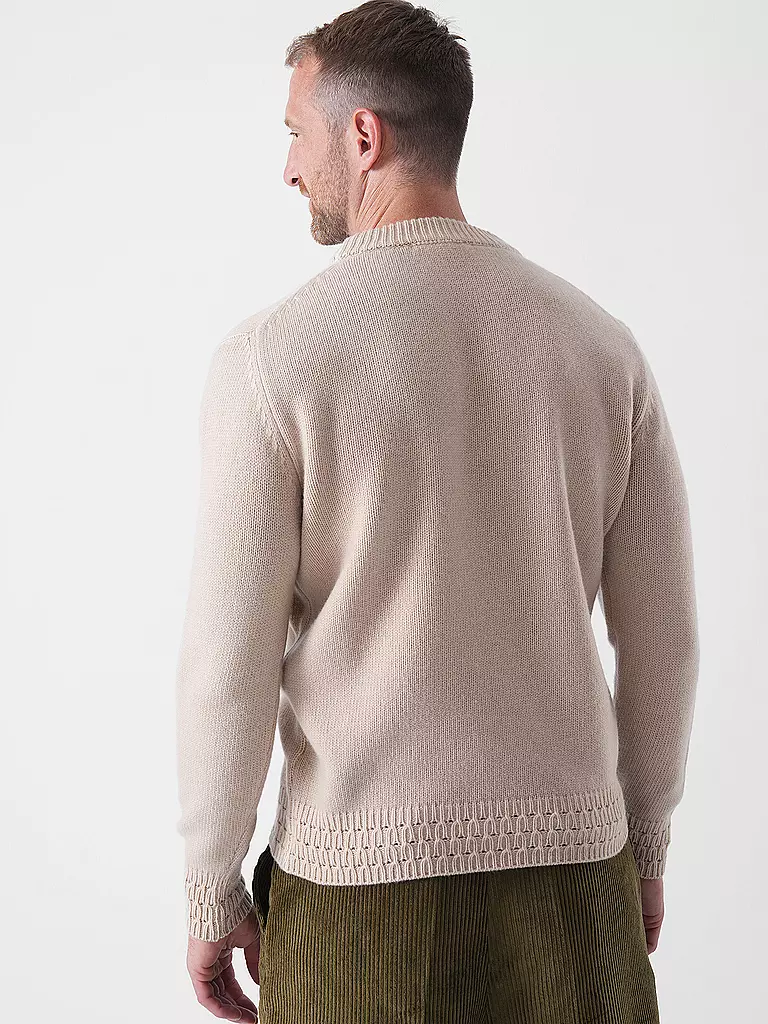 DANIELE FIESOLI | Pull | camel