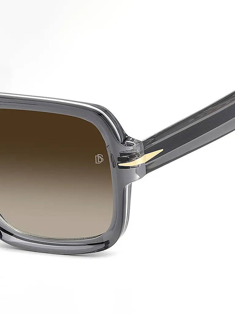 DAVID BECKHAM | Lunettes de soleil DB7151/S/55
Marque: DAVID BECKHAM
Couleur: gris
Catégories: Mode, Homme

Matériel: Plastique | Gris