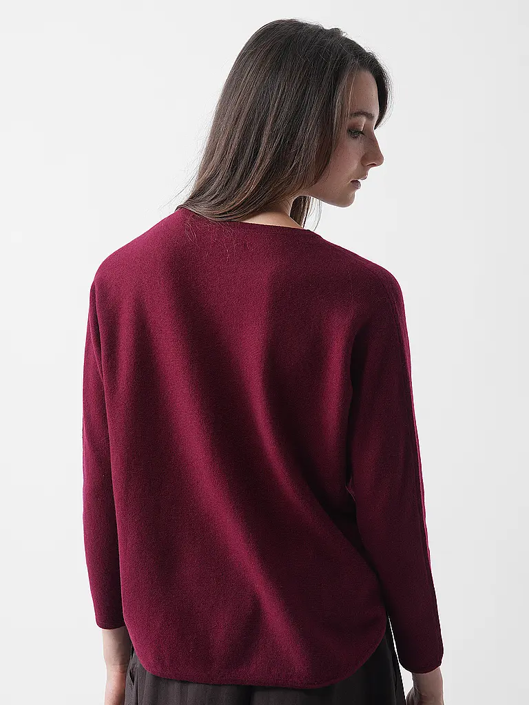 DAVIDA | Pull en cachemire
Marque: DAVIDA
Couleur: rouge
Catégories: Mode,Femme

Longueur des manches: Manches longues
Encolure: Col rond
Matériel: Cachemire,Tricot
Motif: Uni
Coupe (vêtement d'extérieur): Ample
Style: Pure | 