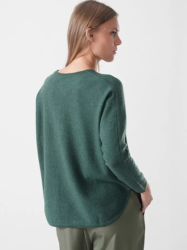 DAVIDA | Pull Kaschmir
Marque: DAVIDA
Couleur: vert
Catégories: Mode,Femme

Longueur des manches: Manches longues
Encolure: Col rond
Matière: Cachemire,Maille
Motif: Uni
Coupe (vêtement d'extérieur): Ample
Style: Pure | 
