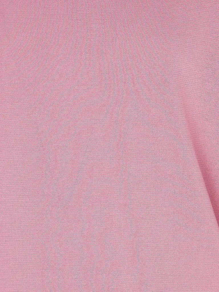 DRYKORN | Nom du produit: Pullover RIKONO
Marque: DRYKORN
Couleur: rosa
Catégories: Mode,Homme

Longueur des manches: Manches longues
Encolure: Col rond
Matière: Tricot,Coton
Motif: Uni
Coupe (vêtements d'extérieur): Regular
Style: Pure,Tendance | Rose