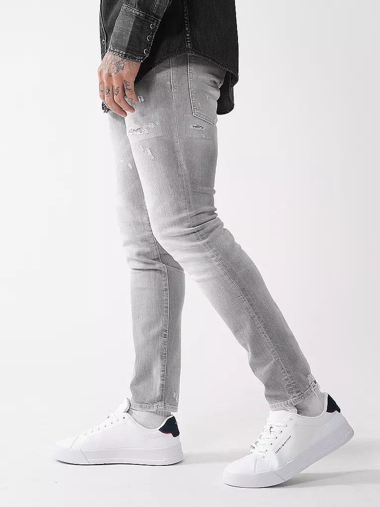 DSQUARED2 | Jeans Slim Fit SKATER JEAN | 