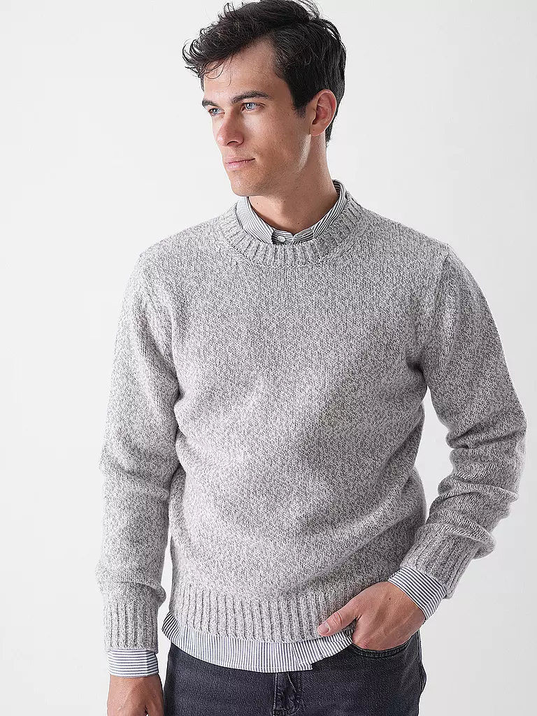 ELEVENTY | Pull | 