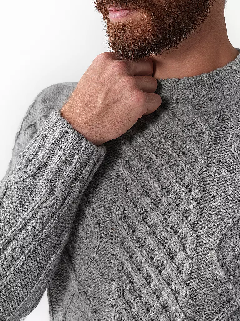 ELEVENTY | Pull | 