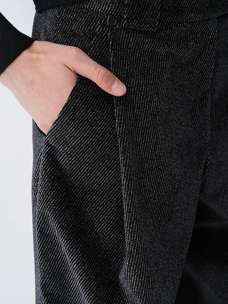 EMPORIO ARMANI | Pantalon de tailleur | 