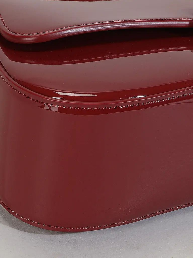 EMPORIO ARMANI | Sac en cuir - Mini sac CASSANDRA Medium | dunkelrot