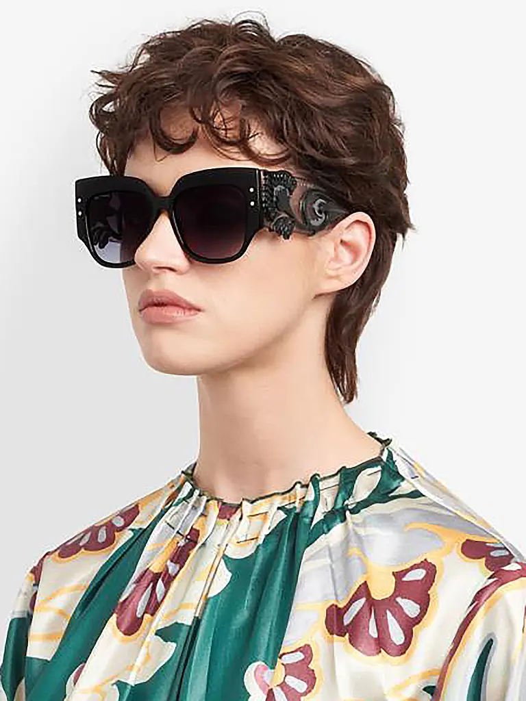 ETRO | Nom du produit: Sonnenbrille ETRO0103/S/56
Marque: ETRO
Couleur: noir
Catégories: Mode,Damen

Material: Kunststoff | Noir