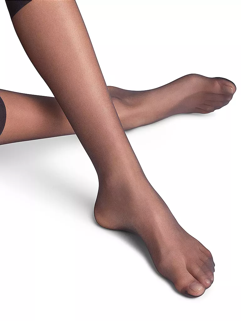 FALKE | Chaussettes hautes PURE MATT 20 Den noir | Noir