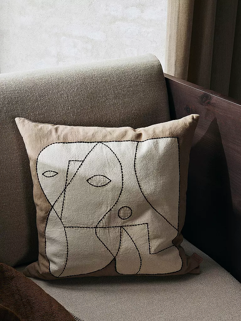 FERM LIVING | Coussin FIGURE CUSHION 50x50 Taupe White | Camel