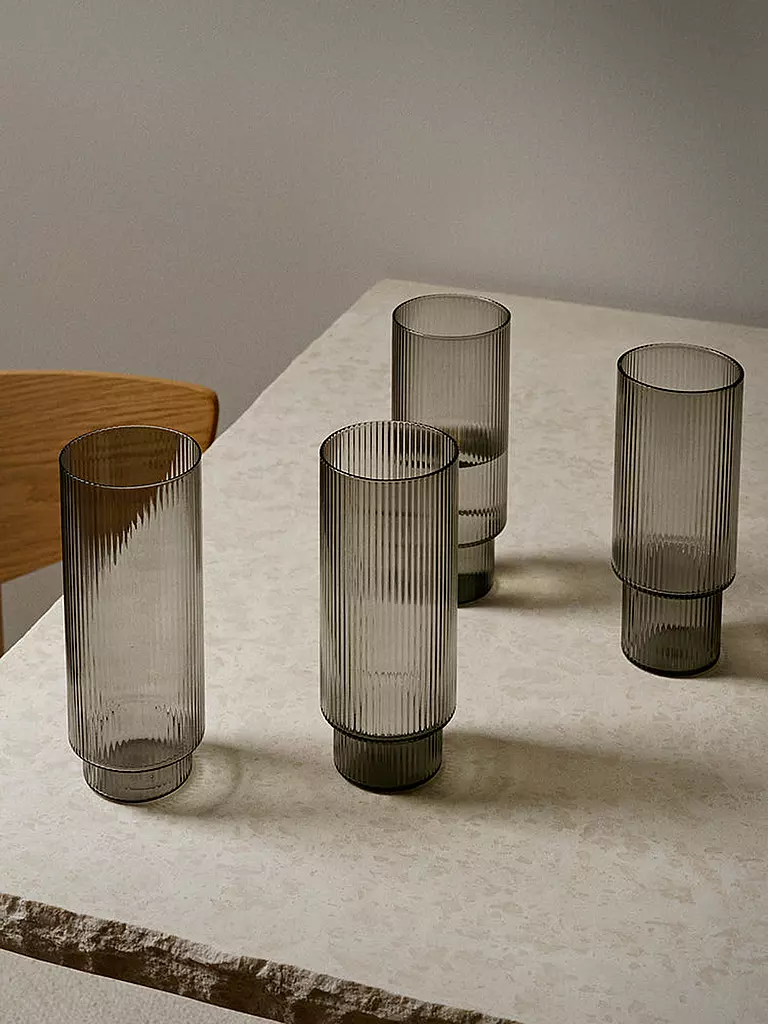 FERM LIVING | Ensemble de 4 verres à long drink RIPPLE Smoked Grey | Transparent