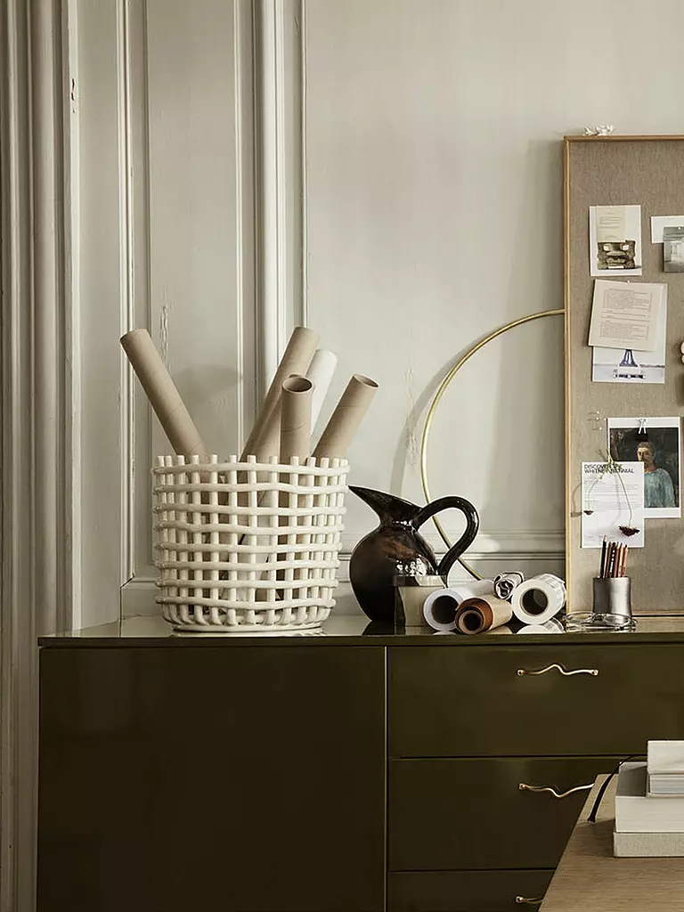 FERM LIVING | Panier de rangement en céramique Large Off White | Blanc