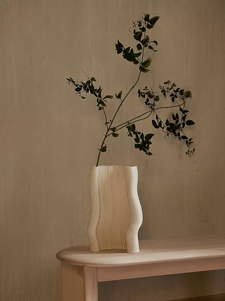 FERM LIVING | Vase MOIRE 30cm Blanc cassé | 