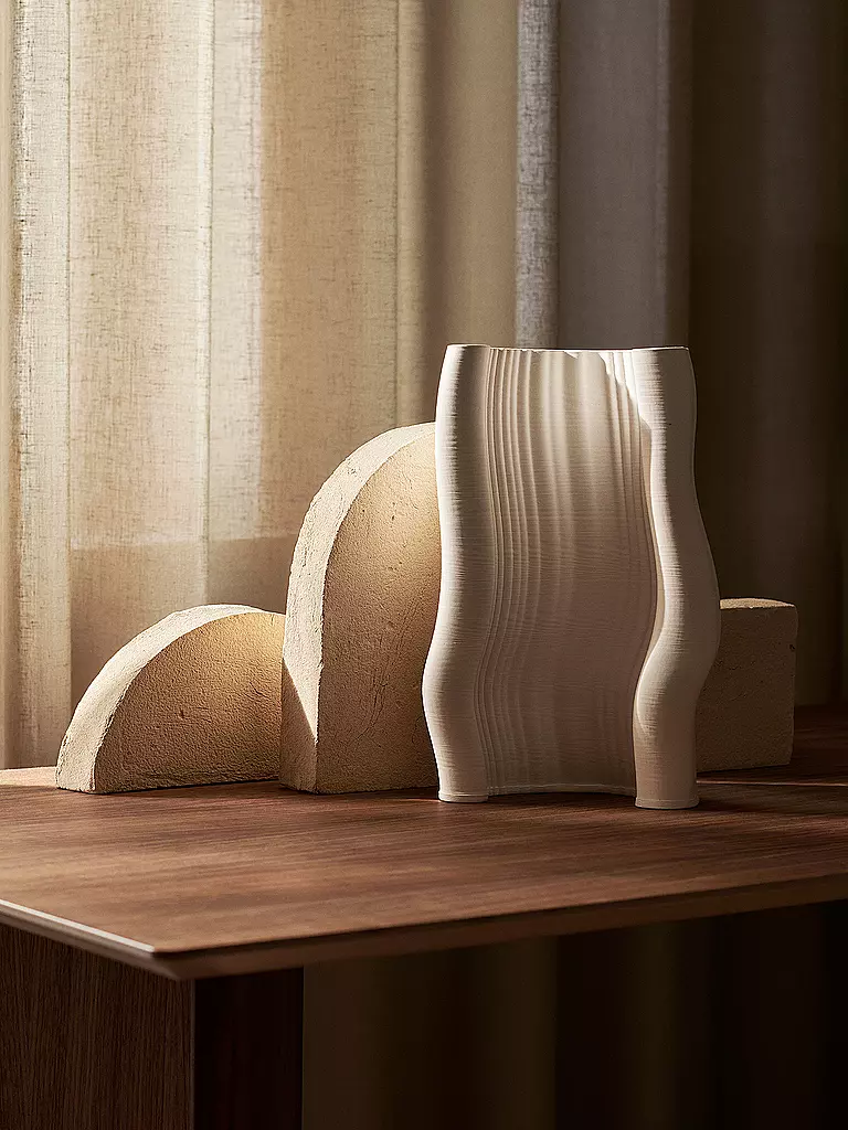 FERM LIVING | Vase MOIRE 30cm Blanc cassé | 