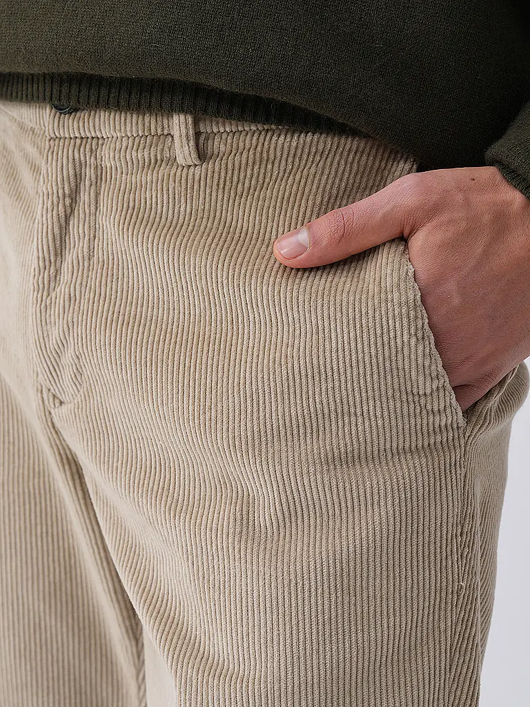 FYNCH-HATTON | Pantalon en velours côtelé | Beige