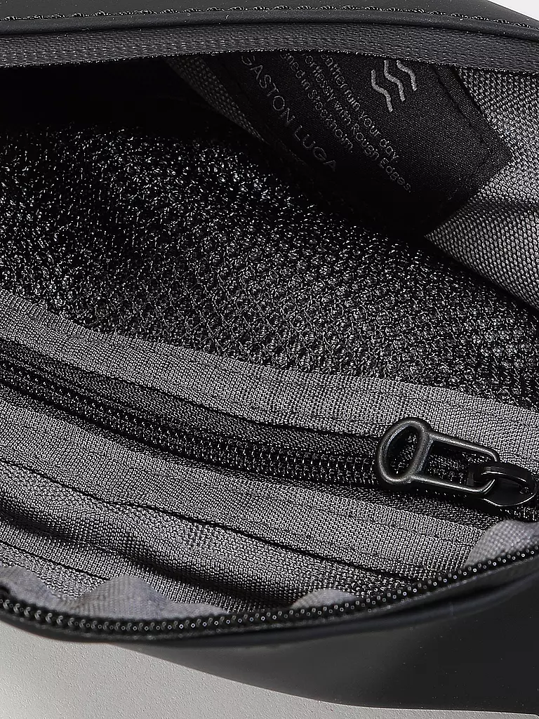 GASTON LUGA | Sac banane SPLAESH |