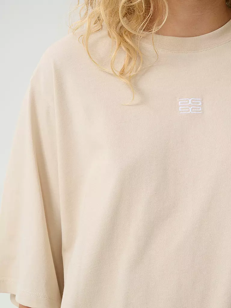 GESTUZ | T-shirt ERICA | 
