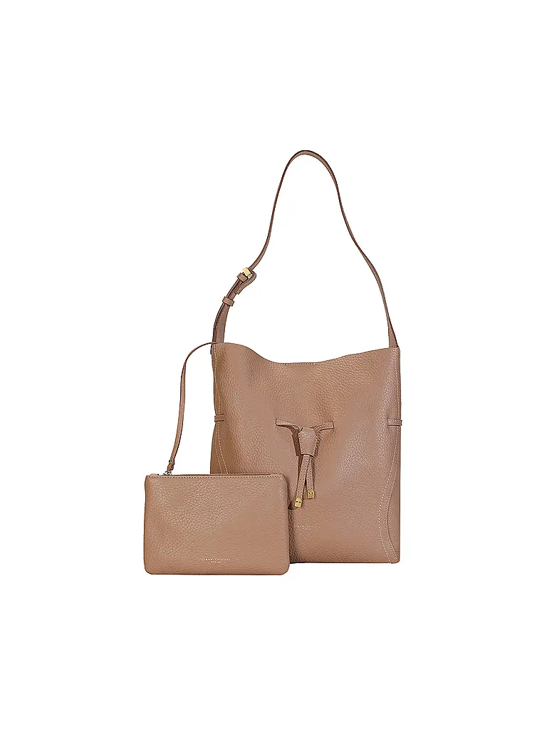 GIANNI CHIARINI | Nom du produit : Sac en cuir - Sac Seau SIENNA
Marque : GIANNI CHIARINI
Couleur : beige
Catégories : Mode, Femme

Matériau : Cuir
Détails : Logo | Beige
