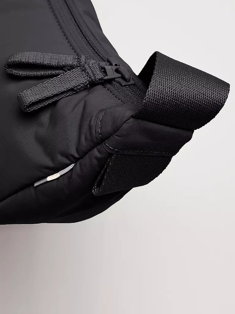 GOT BAG | Sac banane CLOUD MOON BAG Small | Noir