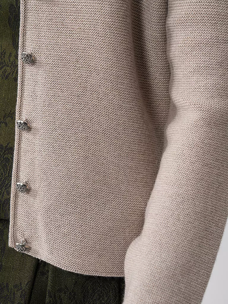 GOTTSEIDANK | Gilet traditionnel ajusté ANNA | 