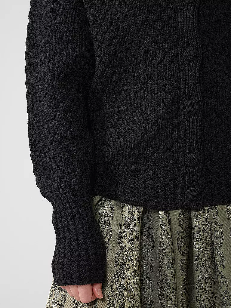 GOTTSEIDANK | Gilet traditionnel PAULA | 