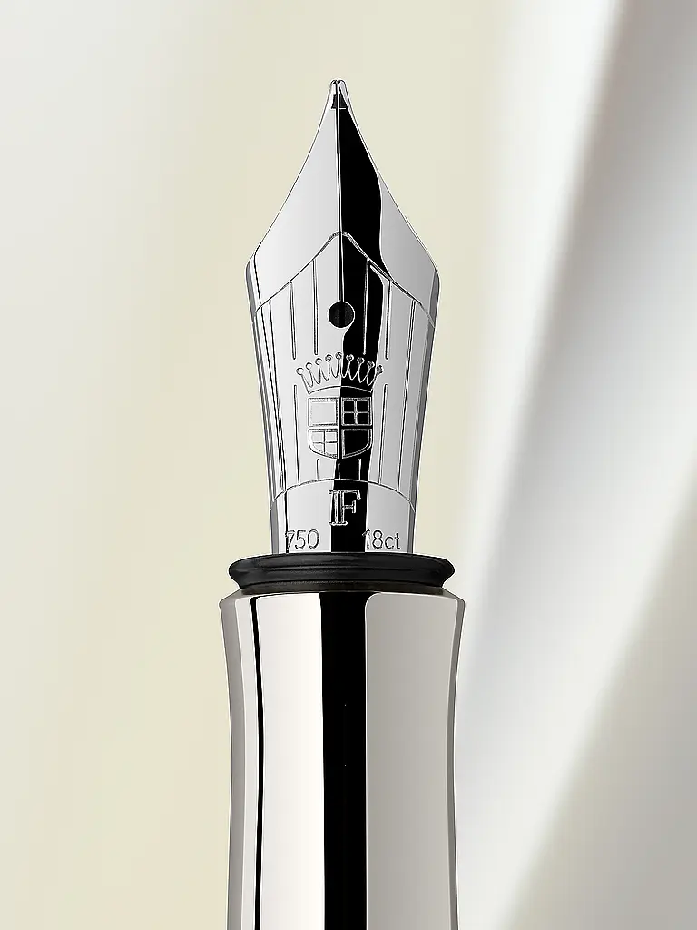 GRAF VON FABER-CASTELL | Stylo plume Guilloche India Red F | Rouge