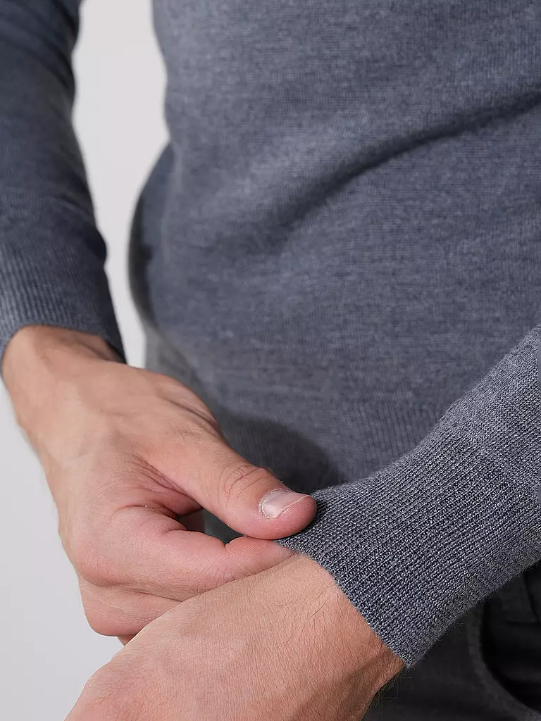 GRAN SASSO | Pull | grau
