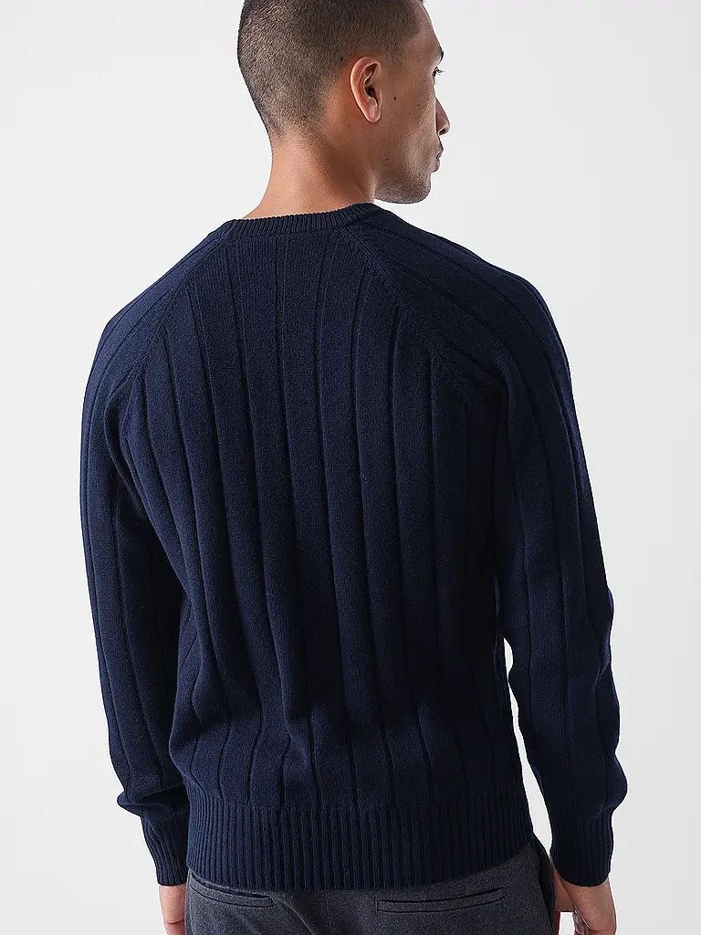 GRAN SASSO | Pull |