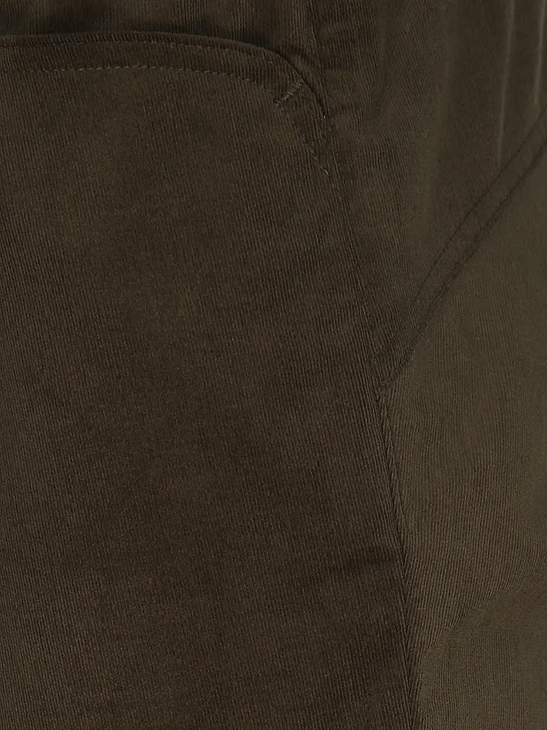 GRASEGGER | Trachtenhose TURIN

Produktname: Trachtenhose TURIN
Marke: GRASEGGER
Farbe: dunkelgrün
Kategorien: Mode,Herren

Material: Baumwolle,Stretch,Cord
Musterung: Unifarben
Länge (Hosen/Jeans): Normale Länge
Bundhöhe: Mid Waist
Details: Eingrifftaschen | 