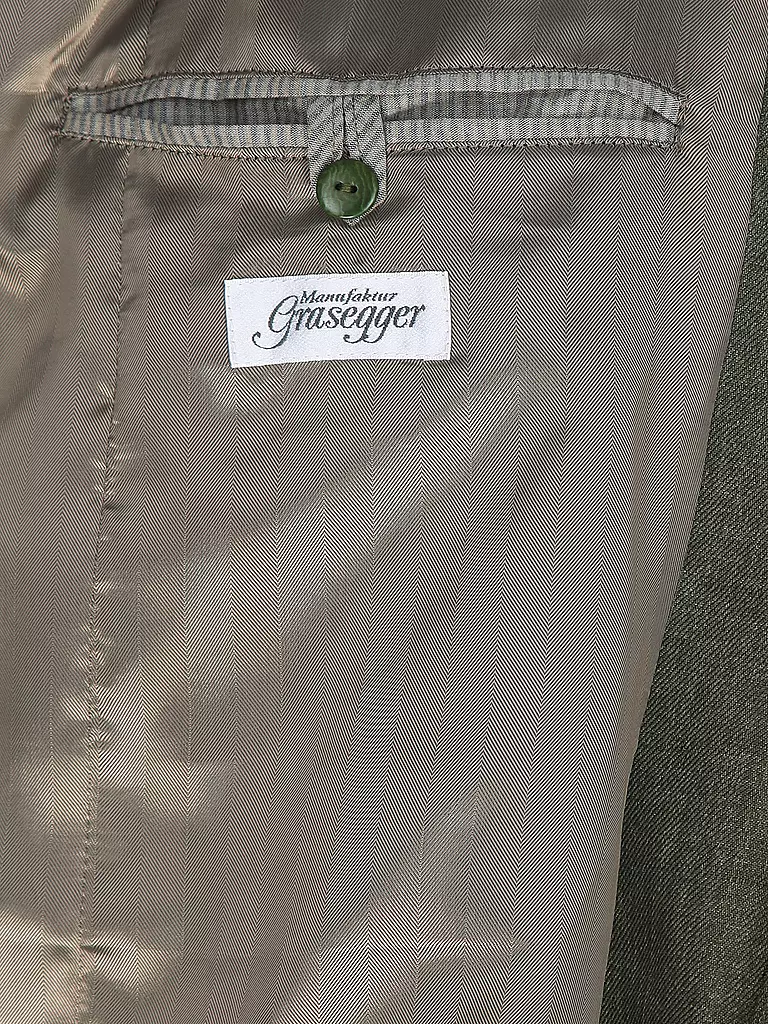 GRASEGGER | Trachtensakko NOBIS

Produktname: Trachtensakko NOBIS
Marque: GRASEGGER
Couleur: olive
Catégories: Mode, Hommes

Longueur des manches: Manches longues
Matière: Lin
Forme du col: Col montant
Motif: Uni
Coupe (vêtement d'extérieur): Regular
Détails: Po | 