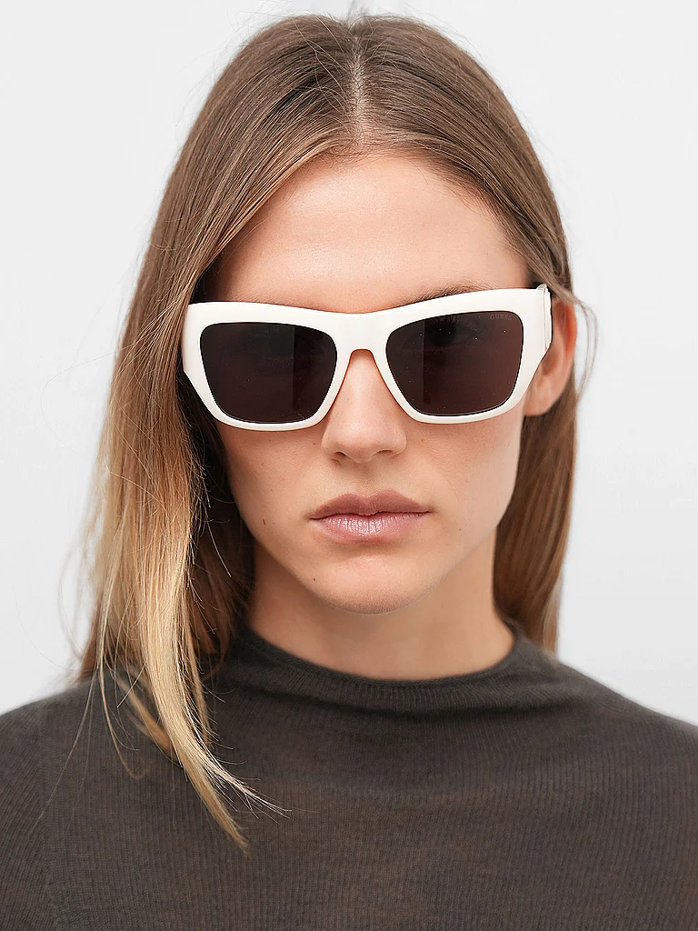 Guess GU00252/54 Sunglasses Cream 8