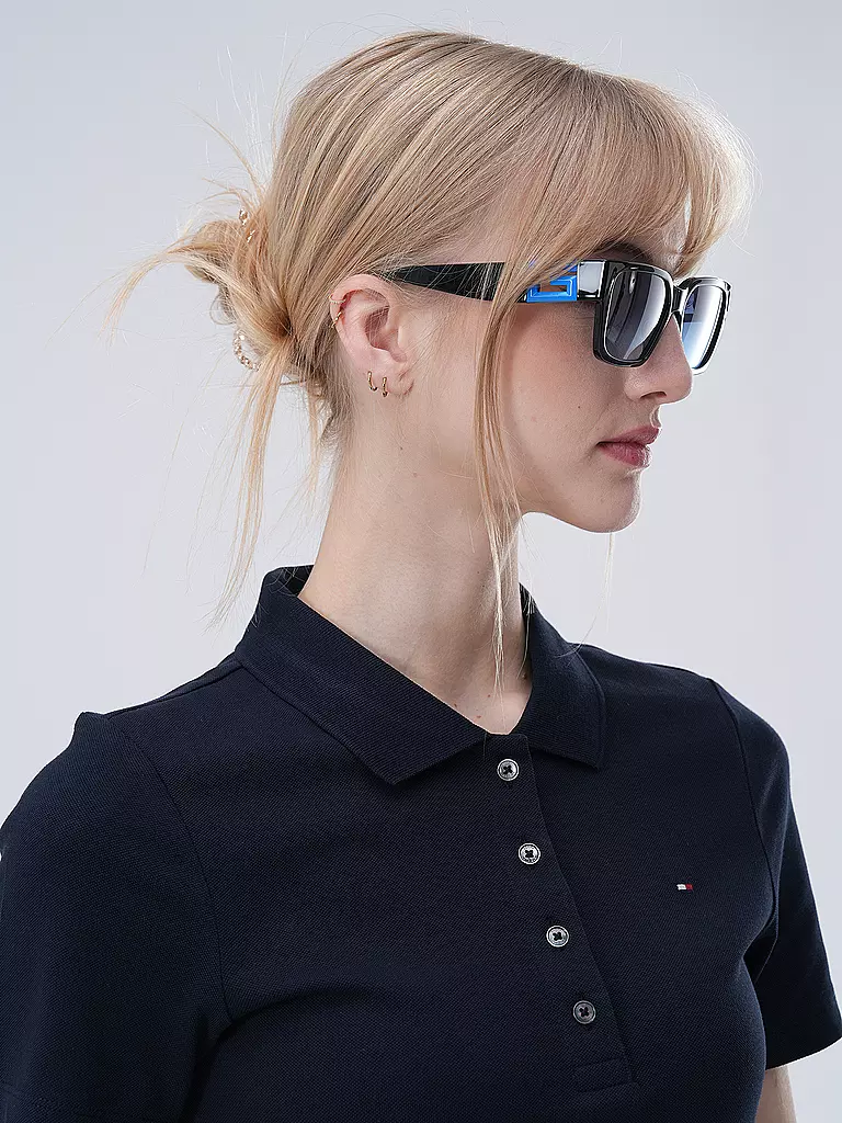 GUESS | Lunettes de soleil GU7916/55
Marque: GUESS
Couleur: bleu
Catégories: Mode,Femme

Matériau: Plastique
Motif: Uni
Style: Young Fashion,Glamour | Bleu