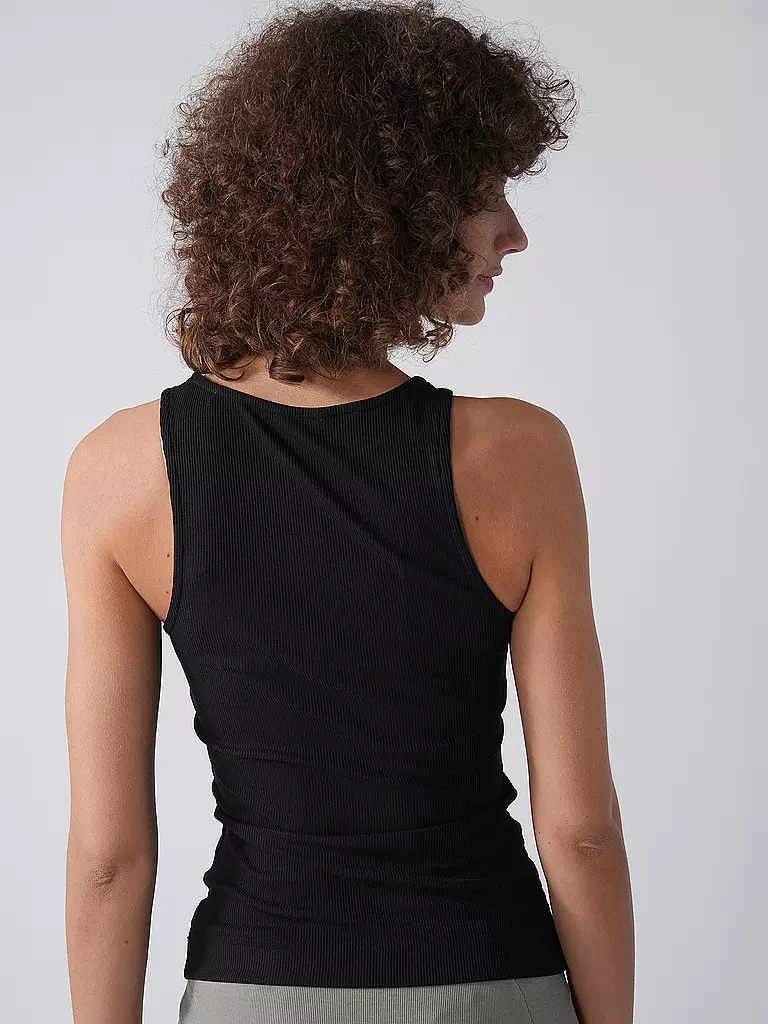 GUESS | Top | 