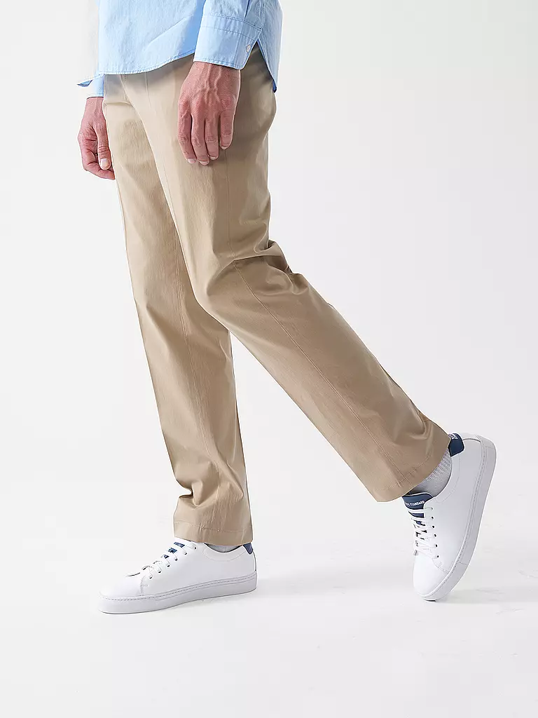 HILTL | Chino Coupe Régulière PEAKER | 