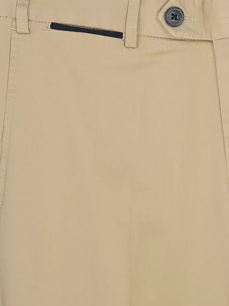 HILTL | Chino Coupe Régulière PEAKER | 