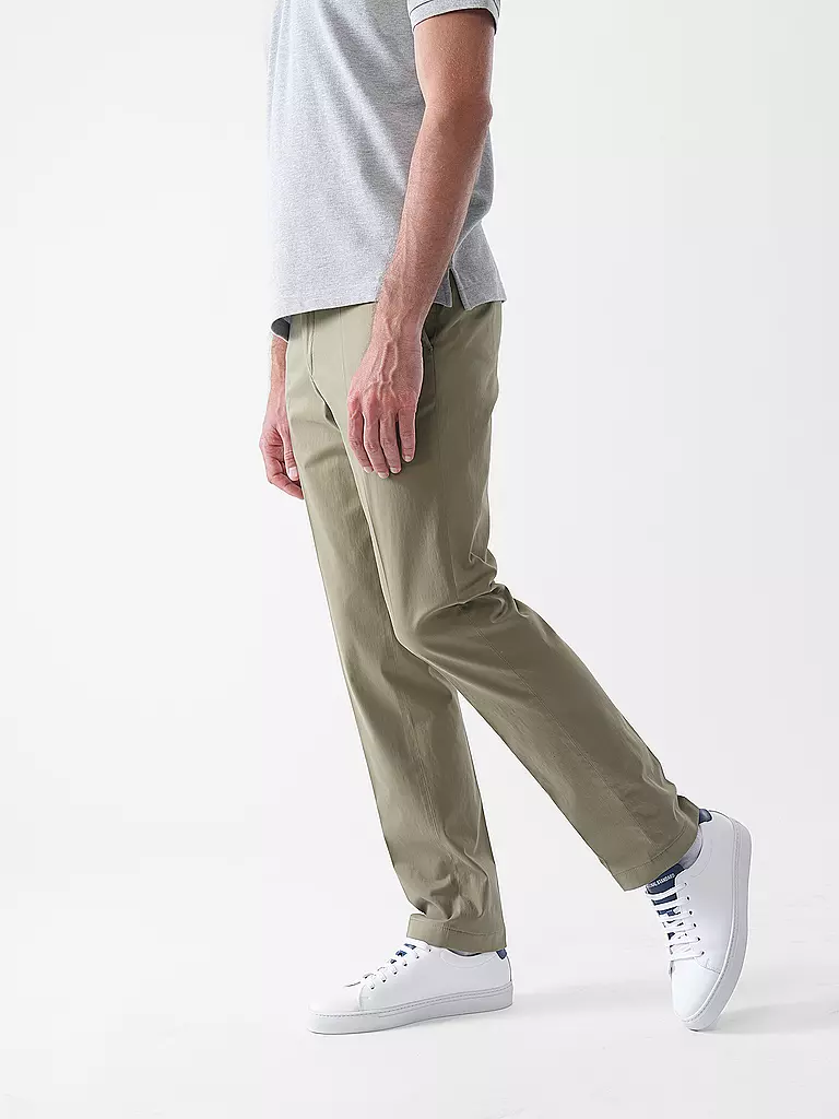HILTL | Chino Regular Fit PEAKER | olive