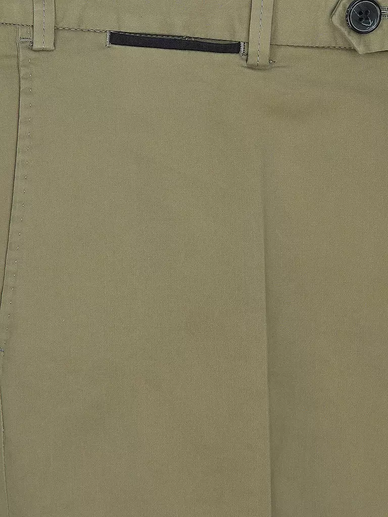HILTL | Chino Regular Fit PEAKER | olive