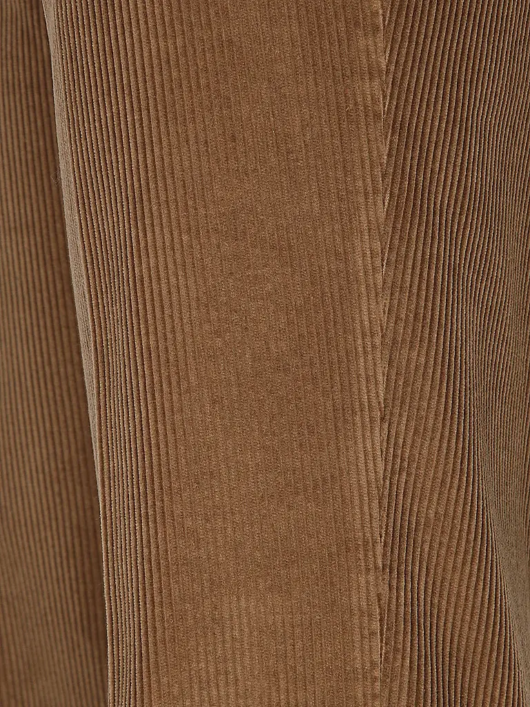 HILTL | Nom du produit: Pantalon en velours côtelé PARMA | 