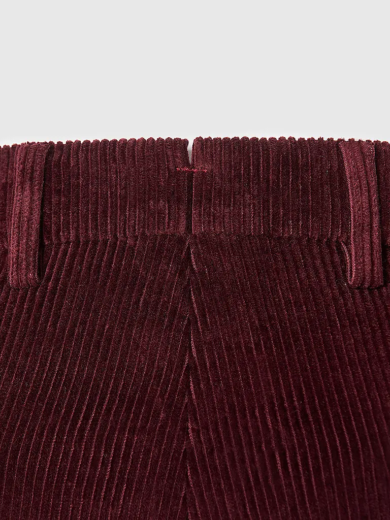 HILTL | Pantalon en velours côtelé TILO GENUA | Rouge foncé