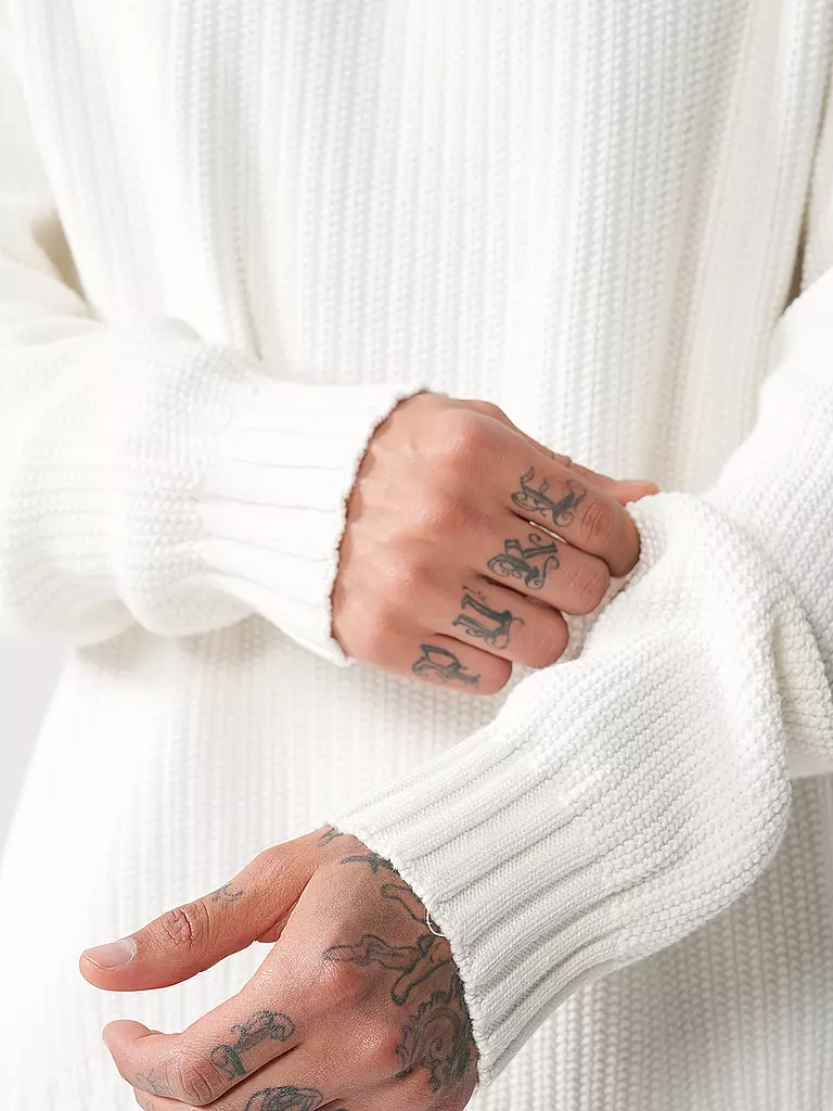 HUGO | Pull SONNI | 