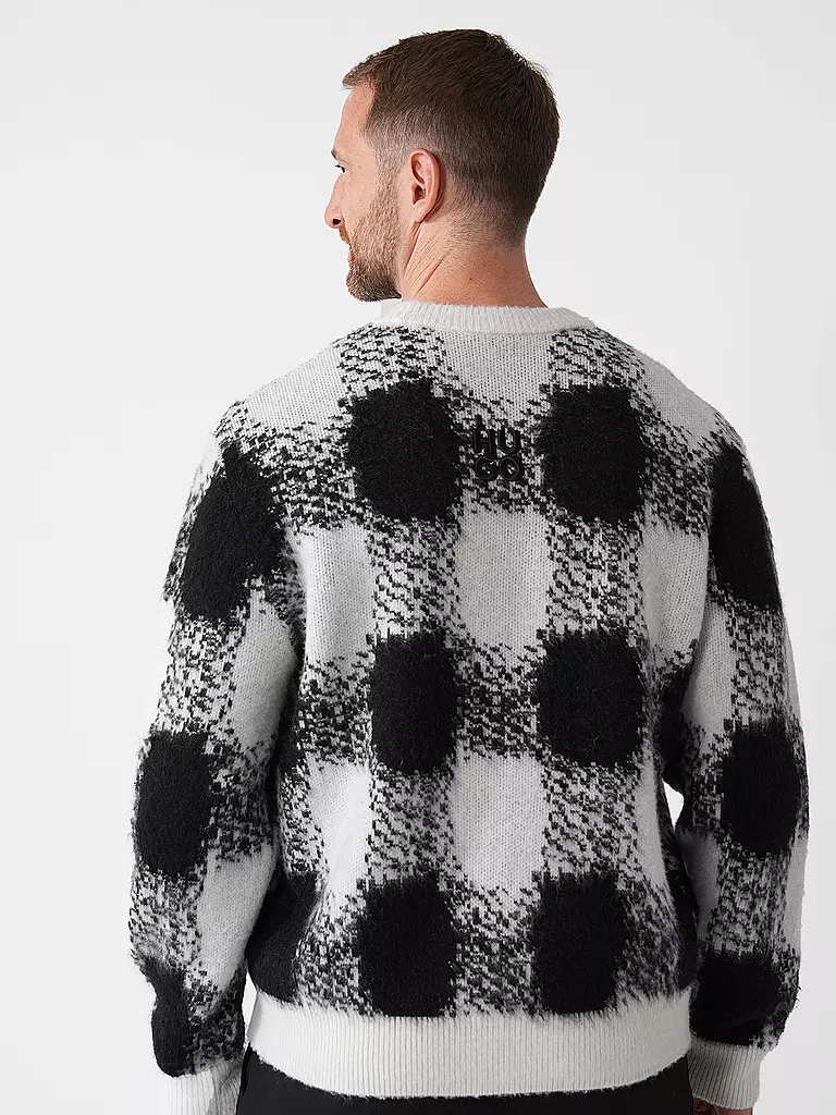 HUGO | Pull | 