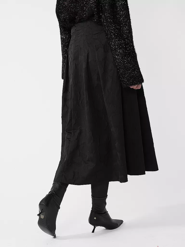 IN WEAR | Midirock YANAHIW | Noir