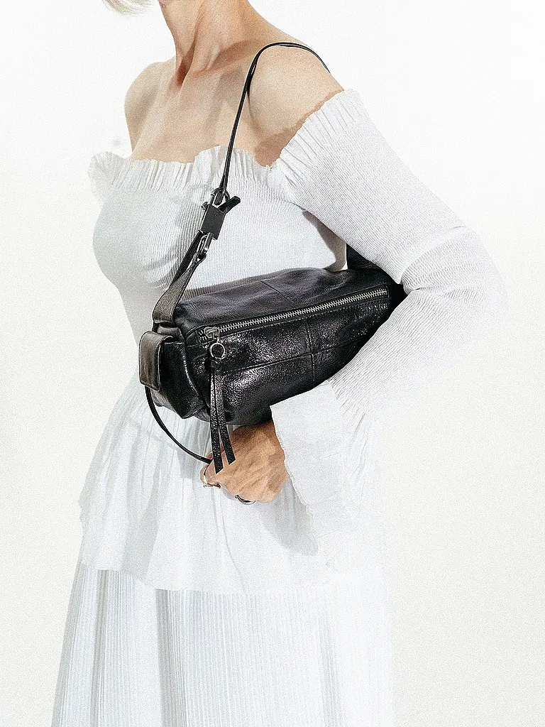 INA KENT | Sac en cuir - Sac bandoulière ROXIE Ed.1 | Noir