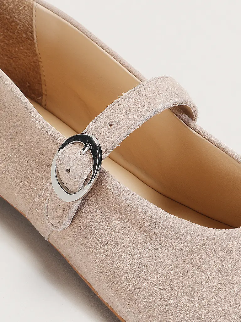INUOVO | Ballerines | beige