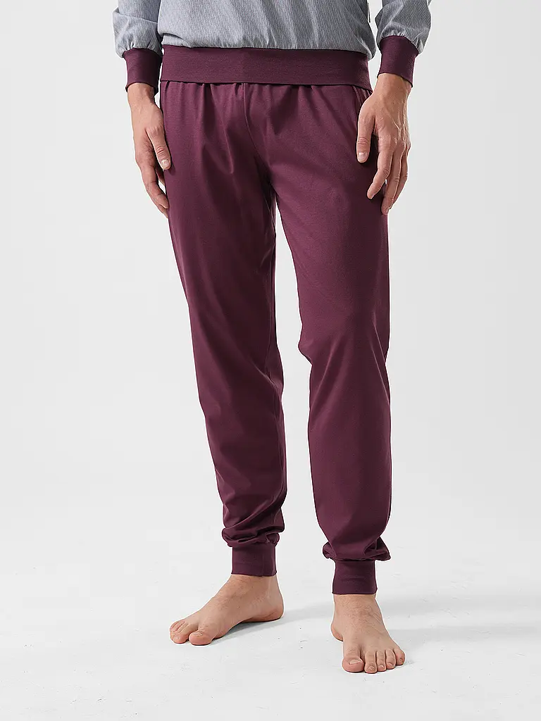 ISA | Nom du produit: Pyjama | Rouge foncé