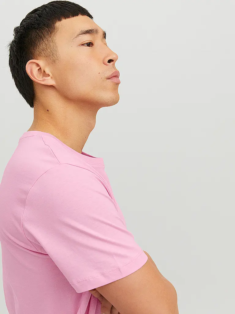 JACK & JONES | Nom du produit : T-Shirt JJEORGANIC
Marque : JACK & JONES
Couleur : rose
Catégories : Mode, Homme

Longueur des manches : Manches courtes
Encolure : Col rond
Matière : Coton
Motif : Uni
Coupe (vêtements d'extérieur) : Regular | Rose