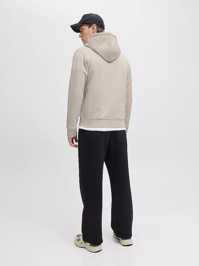 JACK & JONES | Sweatjacke
Marque : JACK & JONES
Couleur : crème
Catégories : Mode, Homme

Longueur des manches : Manches longues
Matière : Molleton, Coton
Forme du col : Capuche
Motif : Uni
Coupe (vêtements d'extérieur) : Ample
Détails : Cordon de serrage, Poches | 