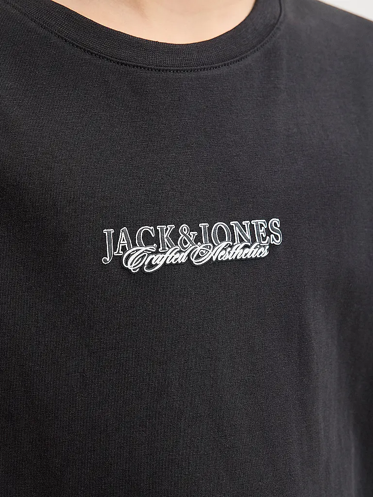 JACK & JONES | T-shirt à manches longues pour garçon JORBLEECKER
Marque: JACK & JONES
Couleur: noir
Catégories: Mode,Enfants,Garçons

Longueur des manches: Manches longues
Encolure: Col rond
Matière: Jersey,Coton
Motif: Uni
Coupe (vêtement d'extérieur): Regular
S | 